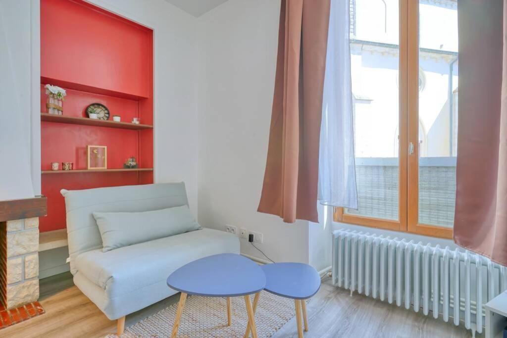 Studio Charmant Au Coeur Du Vieux Corbeil คอร์เบล-เอซองส์ ภายนอก รูปภาพ