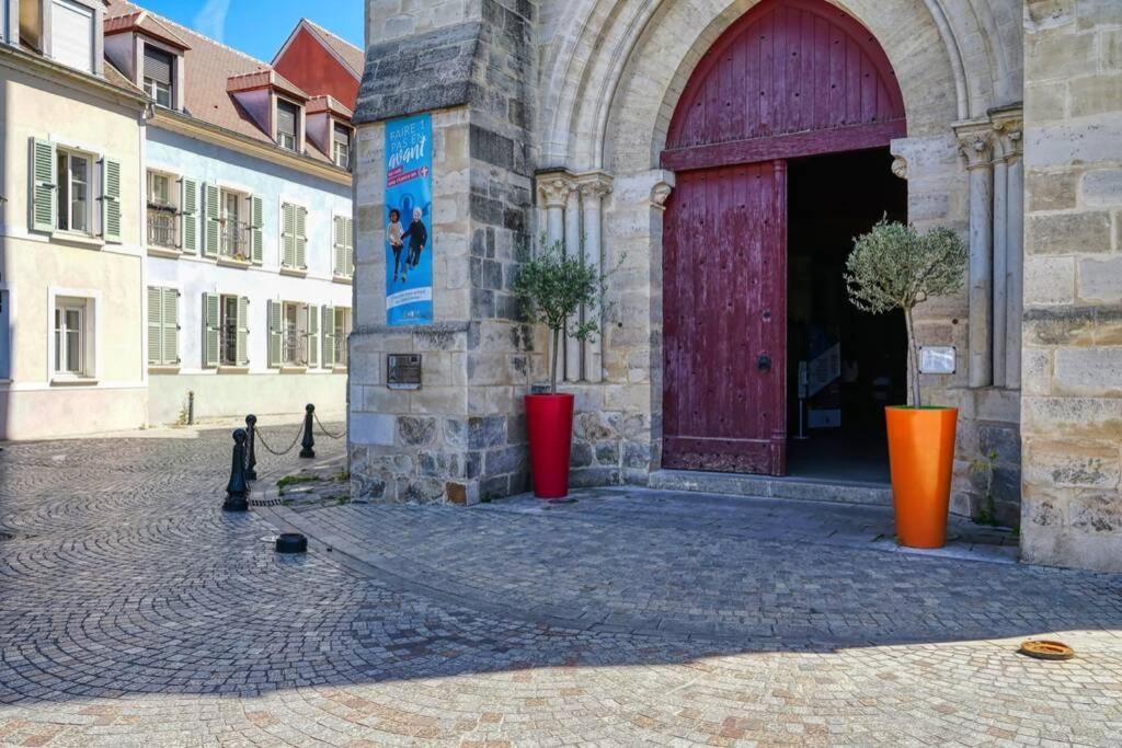 Studio Charmant Au Coeur Du Vieux Corbeil คอร์เบล-เอซองส์ ภายนอก รูปภาพ